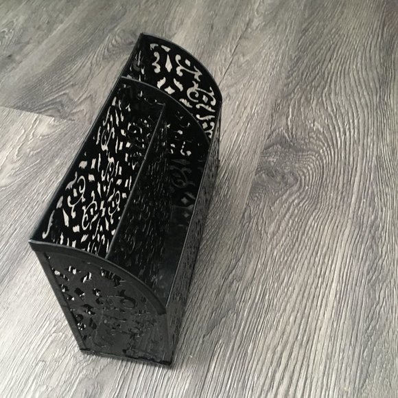 Metal Scroll Design Desk Accessory Organizer - Picture 3 of 3